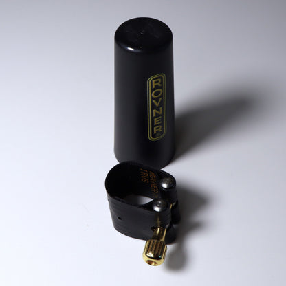 Rovner Dark Soprano Sax HR Ligature & Cap - 1RVS B-STOCK
